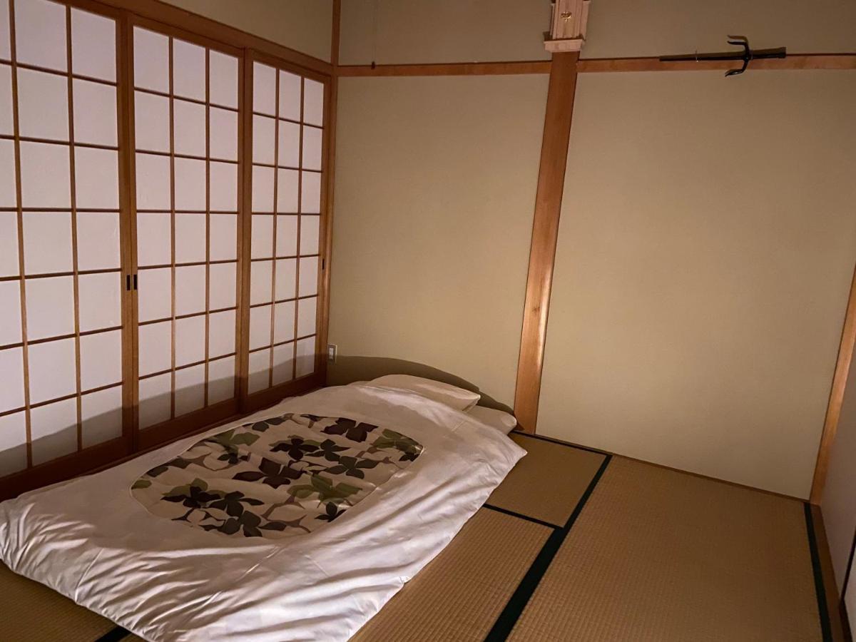 מלון Takayama Ninja House מראה חיצוני תמונה